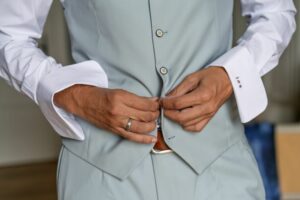 Préparation des mariés avant la cérémonie de mariage à Nouméa, photographiée par BFO Photographie